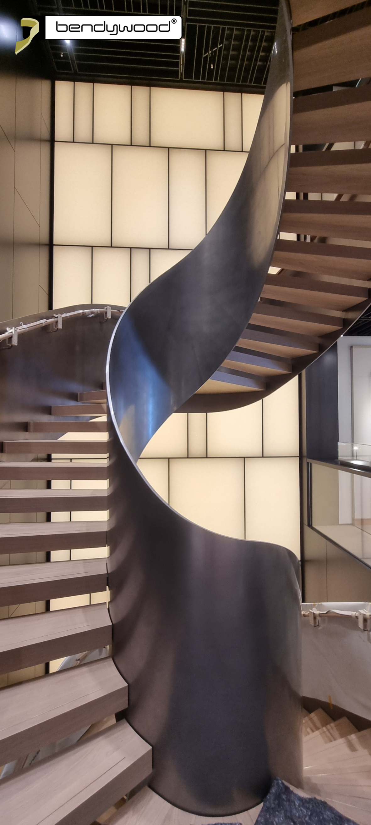 Elegante Lösung für gerade Geländer, mit Bendywood® - Handläufen möglich