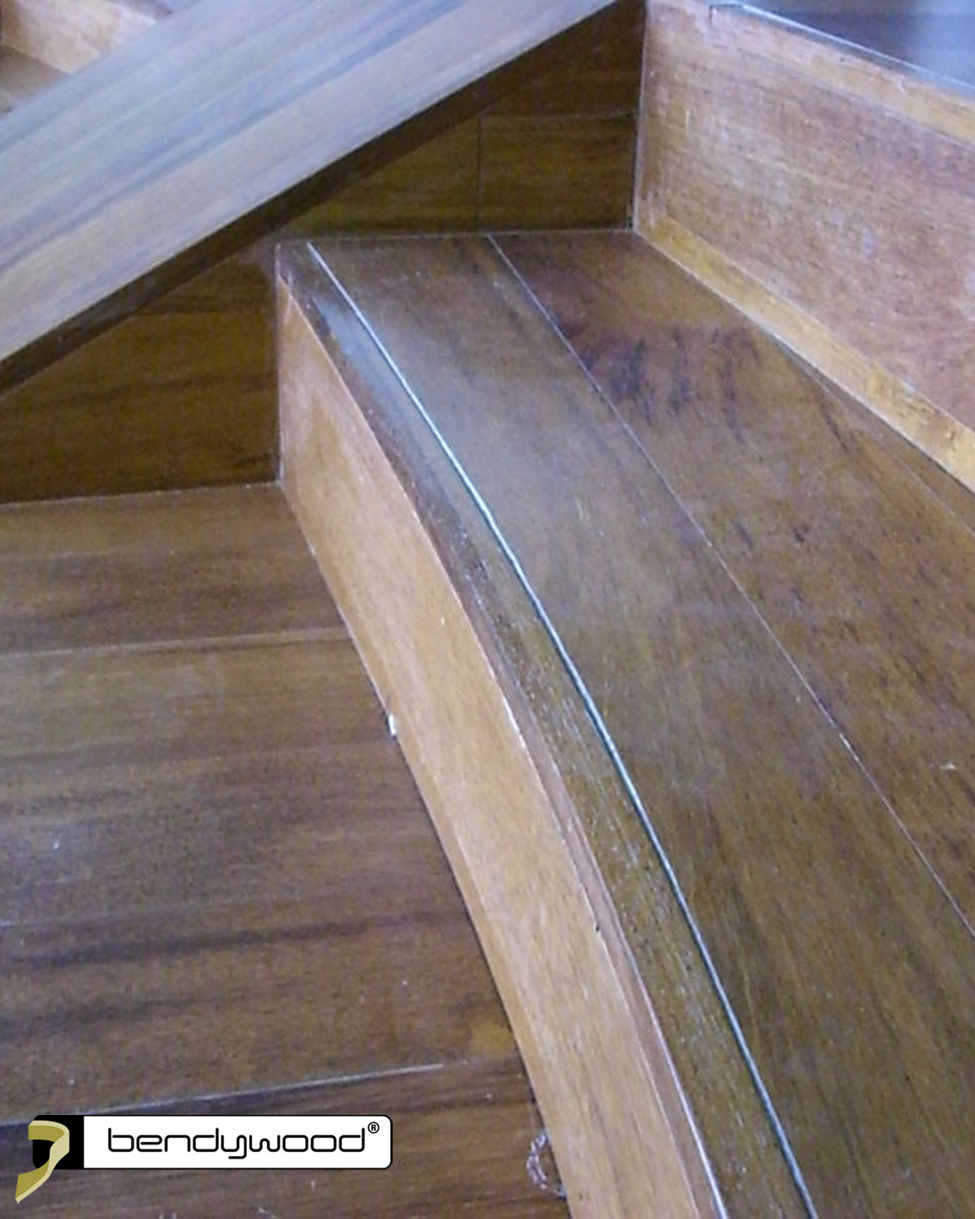 Bordi in Bendywood® per scalini in legno